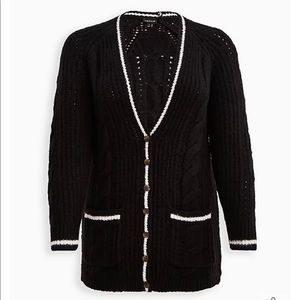 Torrid 2 (2X, 18/20) Black White Raglan Cable Button Up Cardigan Sweater